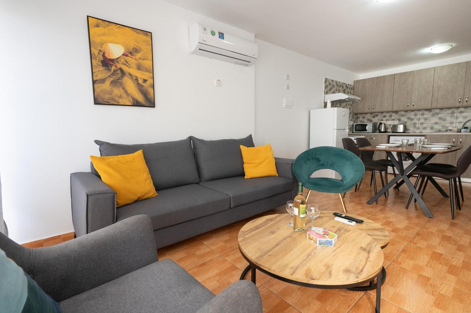 Napa Centrale Suites Ayia Napa Exterior foto