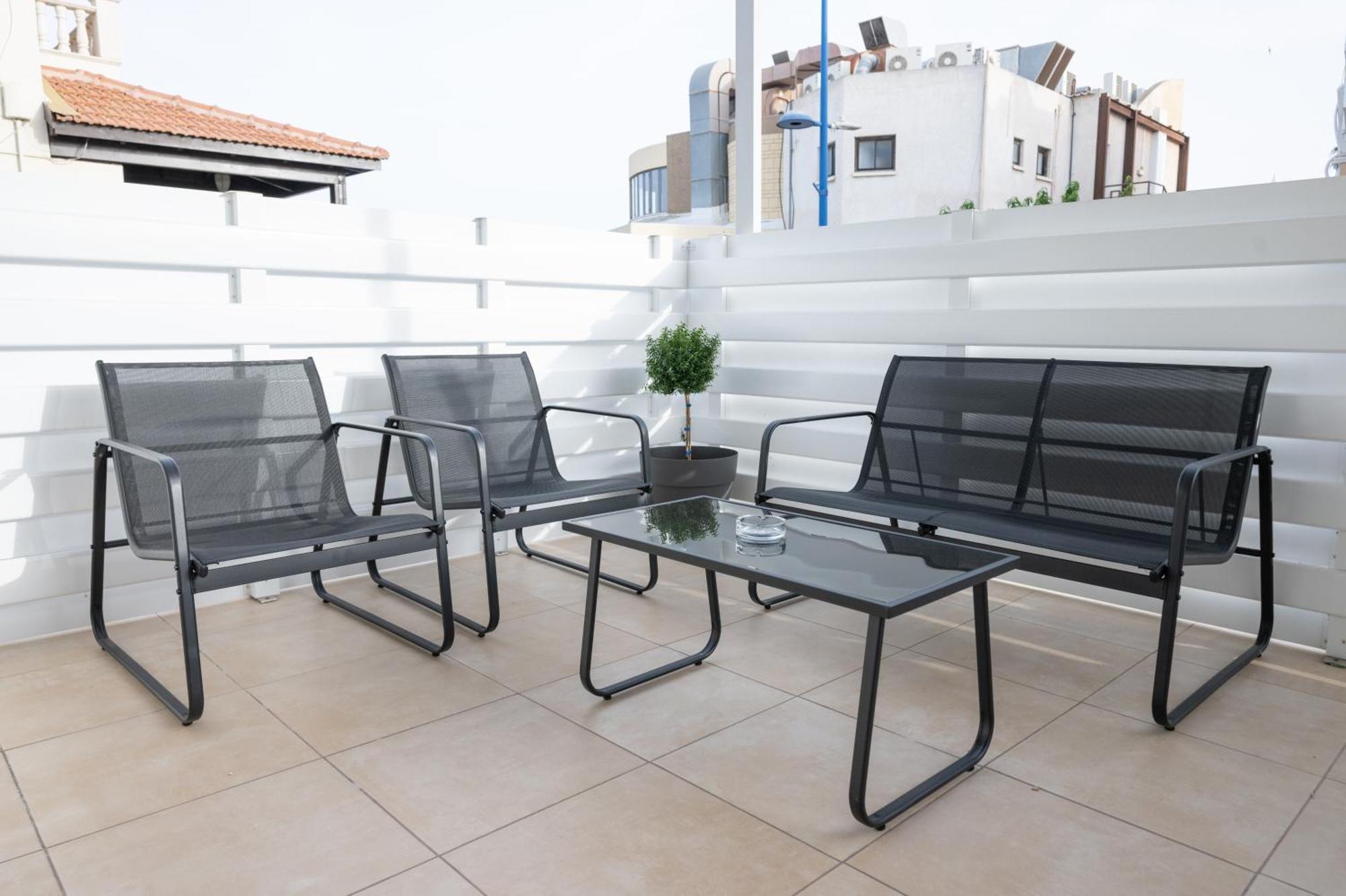 Napa Centrale Suites Ayia Napa Exterior foto